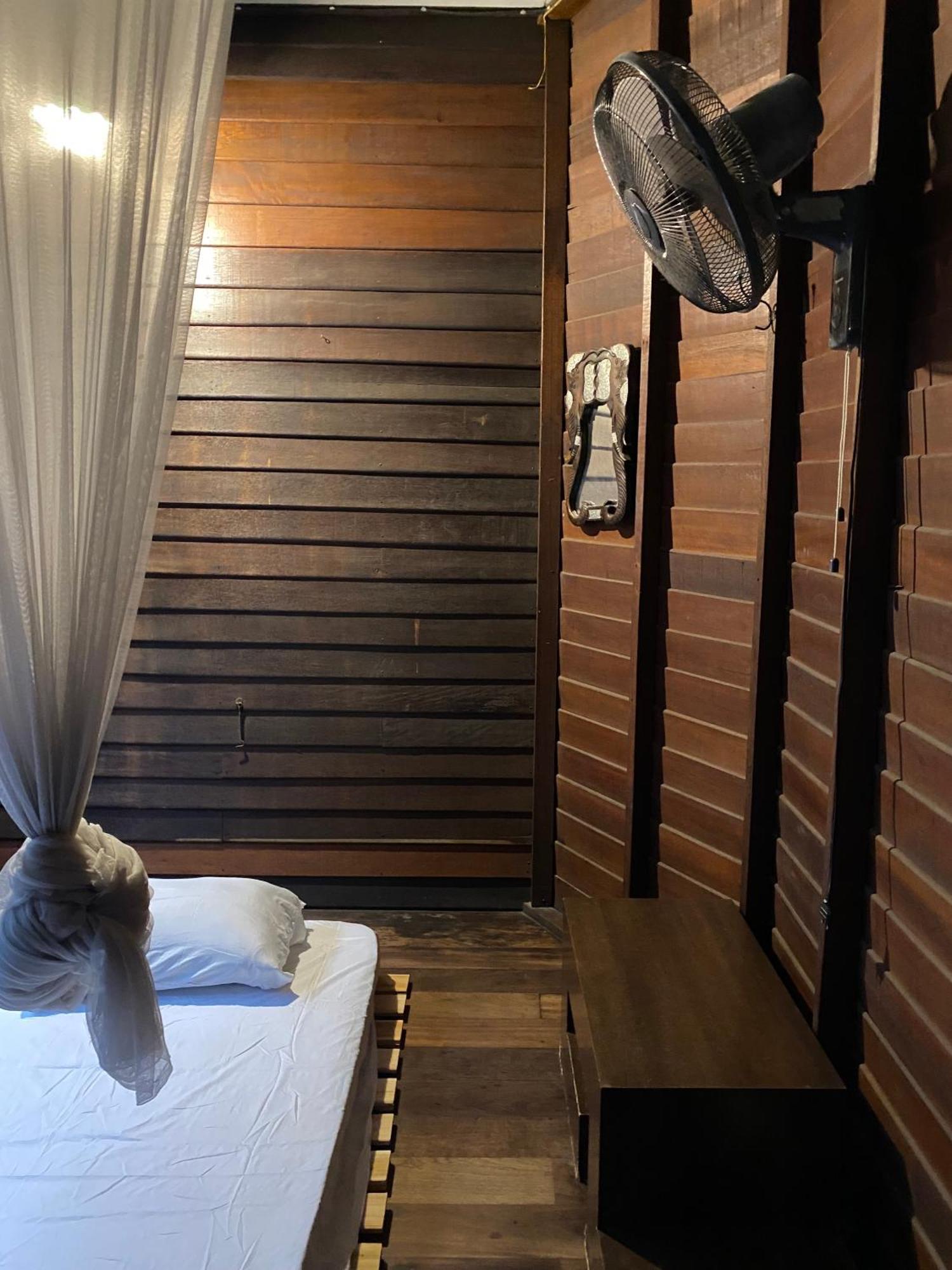 Chest'S Place Банкок Екстериор снимка